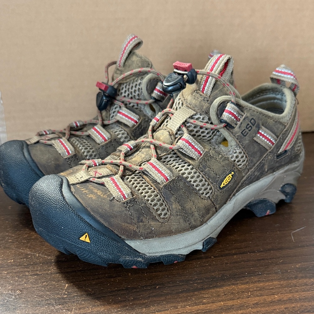 KEEN Utility Flint II Low ESD Work Shoes Women's 6.5 steel toe